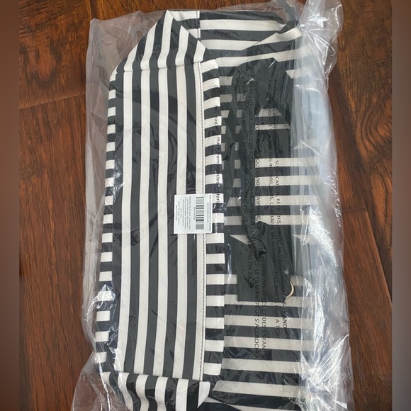 Black and White Striped Duffle Bag. New with tags, not opened - Picture 2 of 3